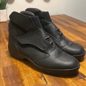 SIDI Riding Motorcycle Ankle Sleek Black Cushioned Velcro Straps Boots